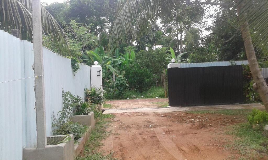 Erandi Holiday Home Andiambalama المظهر الخارجي الصورة